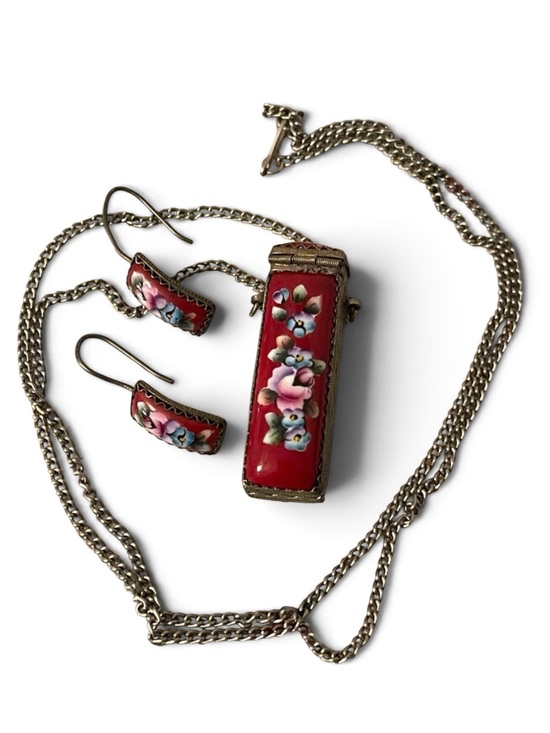 Vintage Jewelry - Vintage Russian Finfit Hand-Painted Enamel Pillbox Locket Necklace & Earring Set